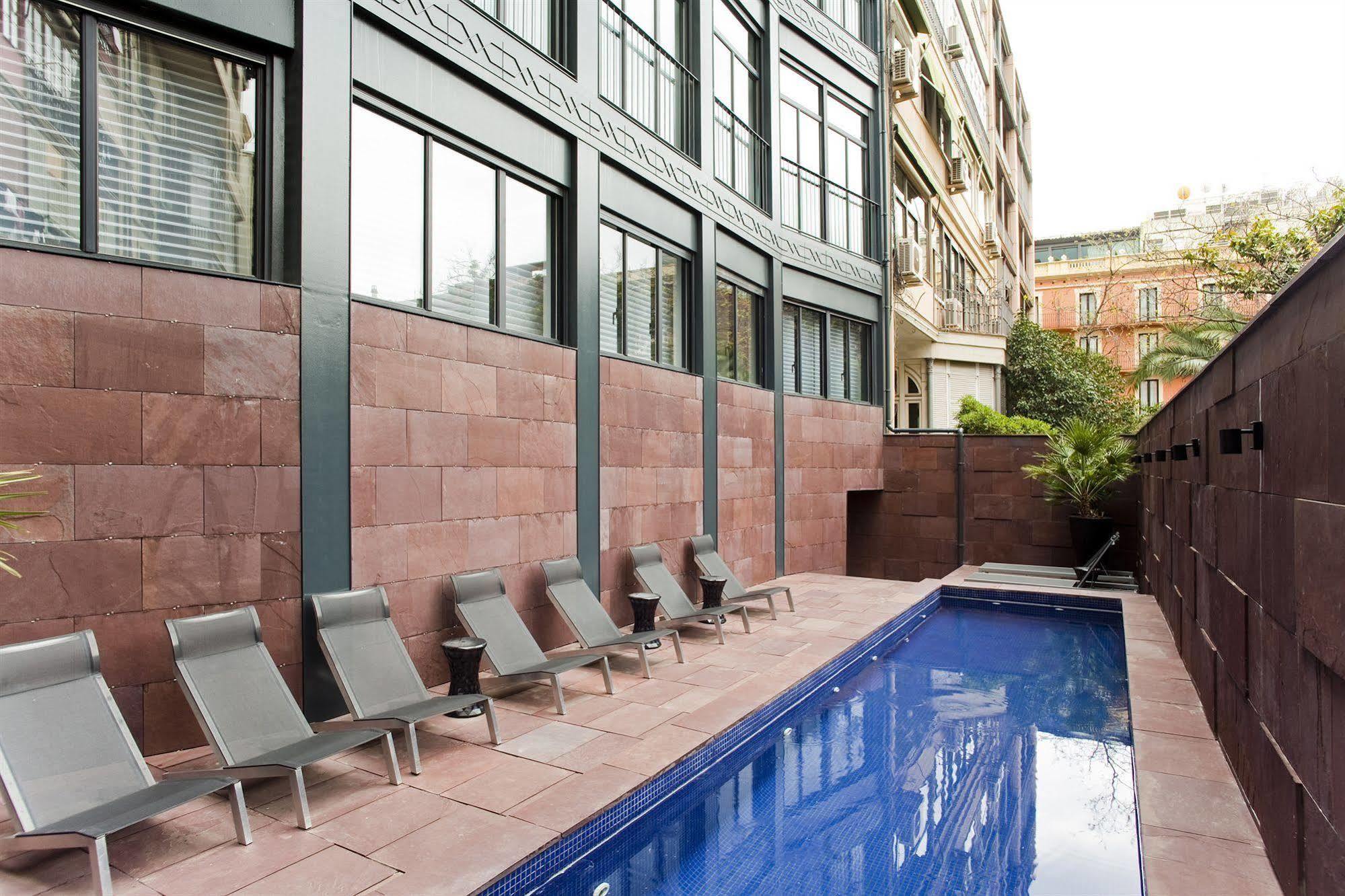 Suites Avenue Barcelona Exterior foto